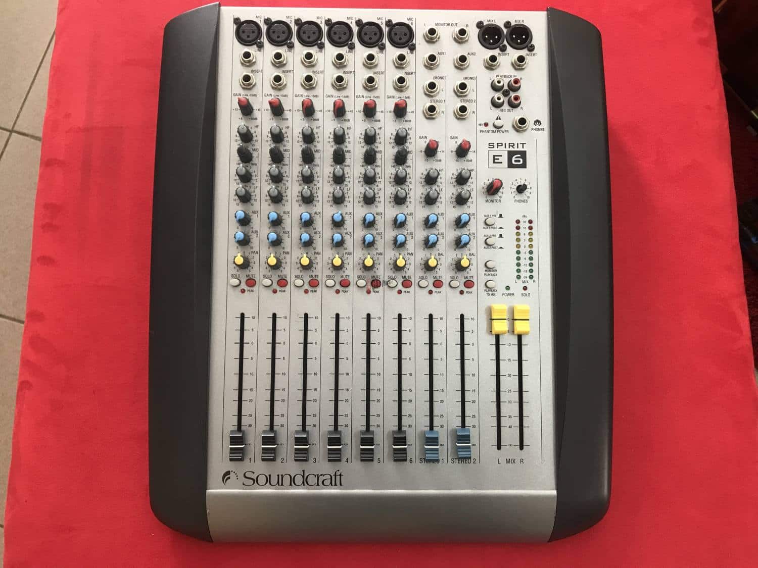 Soundcraft Spirit E6 ( Spedizione inclusa ) | Gas Music Store