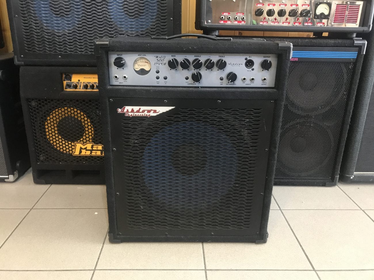 Ashdown アッシュダウン　MAG300 EVOⅡ Ashdown MAG 300H EVO II Bass Amp Head | Musician's Friend