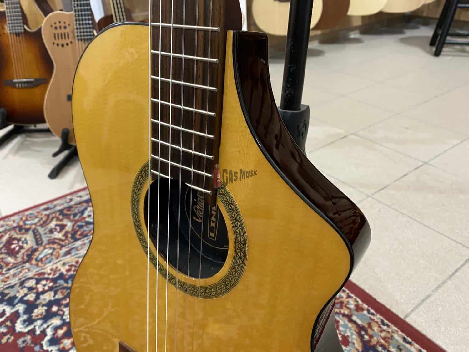 ギター Variax Acoustic 300 Nylon Line 6 Variax 300 Acoustic Nylon Natural | Gas Music Store