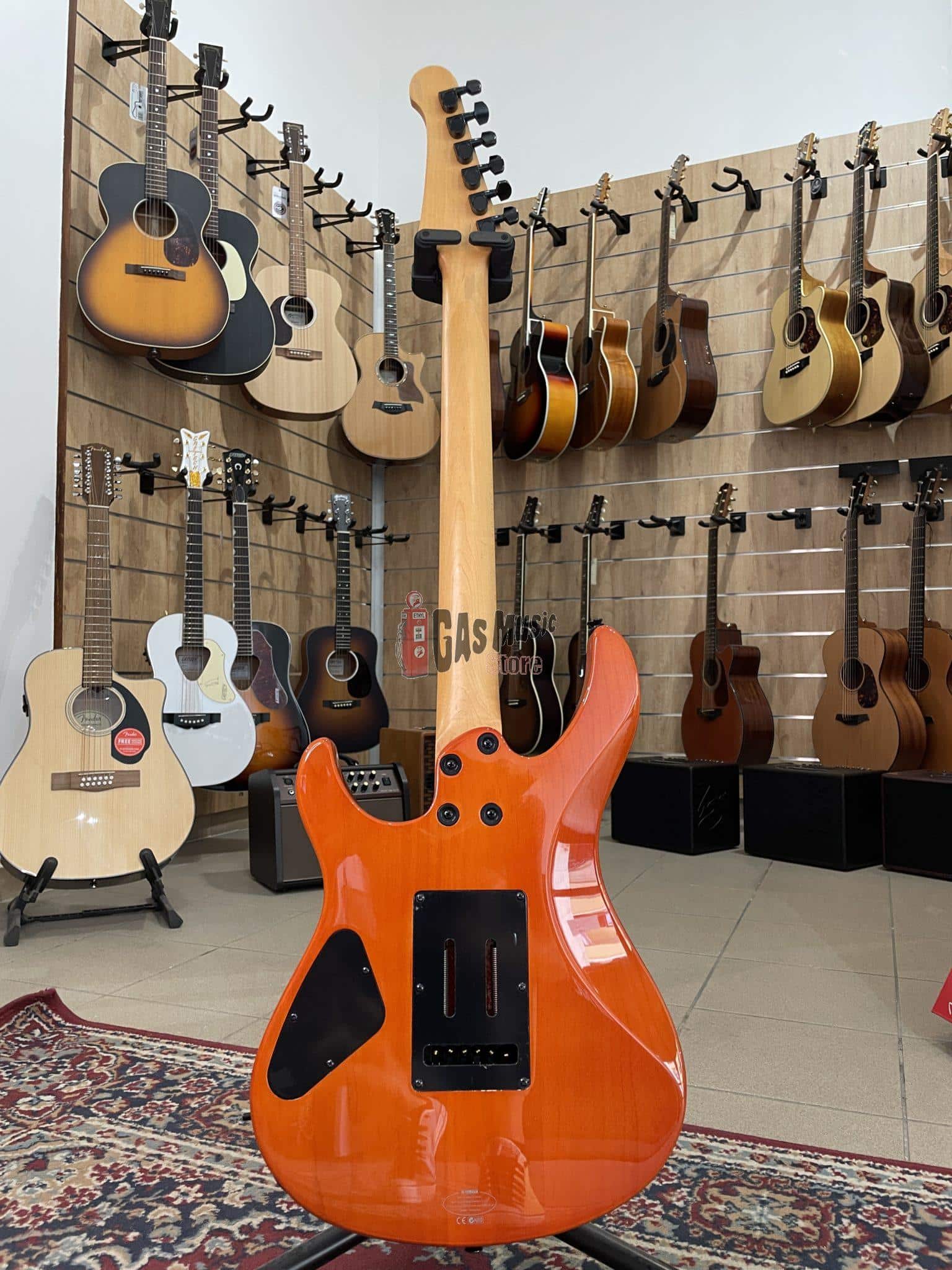 Yamaha Pacifica 821DX – Gas Music Store – Permute on line