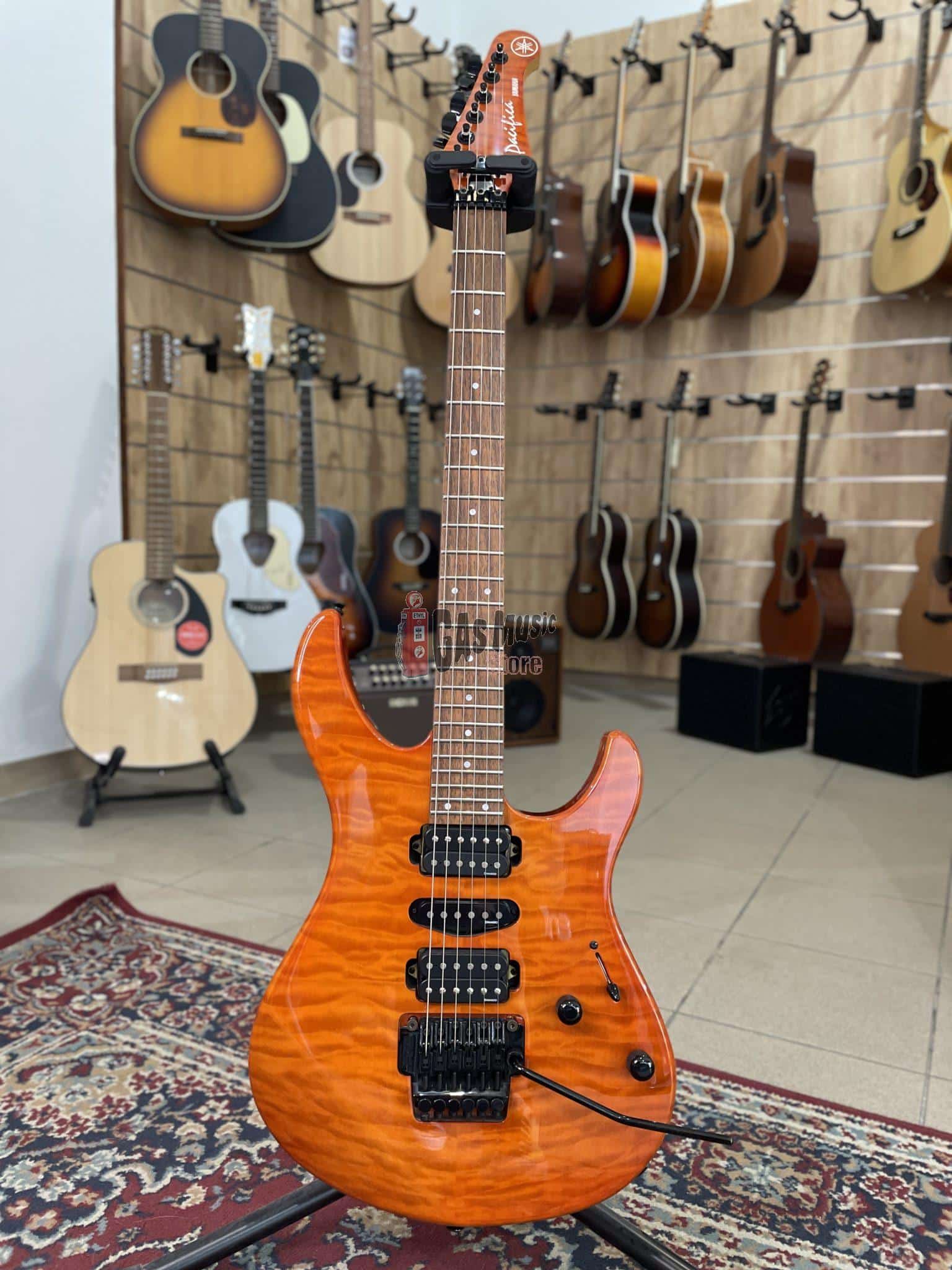 ギター Yamaha Pacifica 821DX YAMAHA Pacifica 821DX | Strumenti Musicali .net