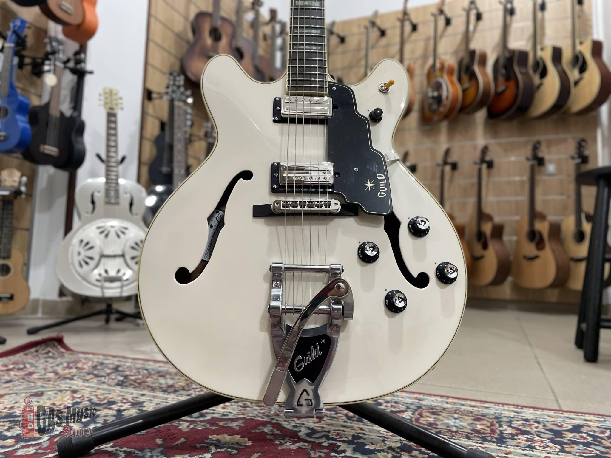 GUILD Starfire V Snowcrest White | Gas Music Store - Permute on line