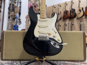 Fender Eric Clapton Stratocaster, Maple Fingerboard, Black - Blackie 1989