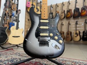 Fender Ultra Luxe Stratocaster Floyd Rose HSS, Maple Fingerboard