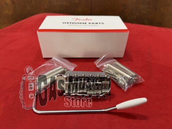 Fender Pure Vintage Stratocaster Tremolo Assembly, Nickel